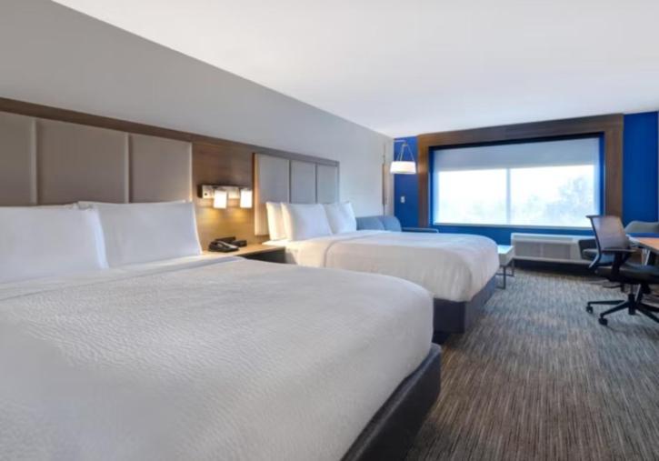 Holiday Inn Express & Suites - Detroit - Dearborn By Ihg Buitenkant foto
